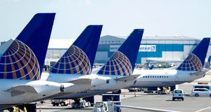 Баг на сайте United Airlines раскрывал данные клиентов авиакомпании