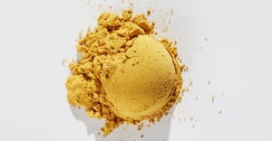 Еда из воздуха и… мочи: в Европе тестируют «белковый порошок будущего» для космоса