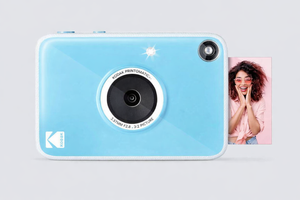 Kodak показал цифровую камеру, которая сразу печатает снимки