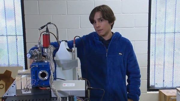 12-летний подросток построил установку для термоядерного синтеза